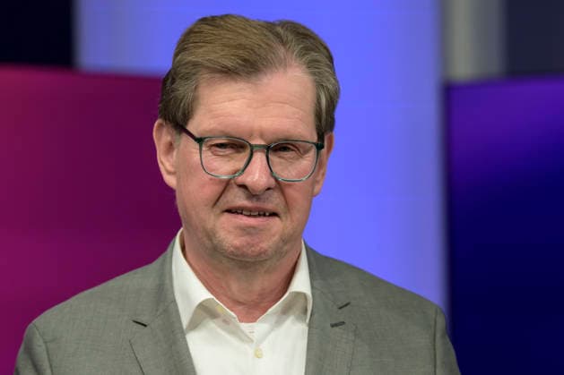 v.l.: Ralf Stegner, SPD (Bundestagsabgeordneter), GER, Berlin, Studio, zu Gast bei Maischberger, politische Talkshow, TV, Format, mit Moderatorin Sandra Maischberger, Das Erste, aus Adlershof Am Studio 20, 19. Mai 2026, Copyright: HMBxMedia UwexKoch