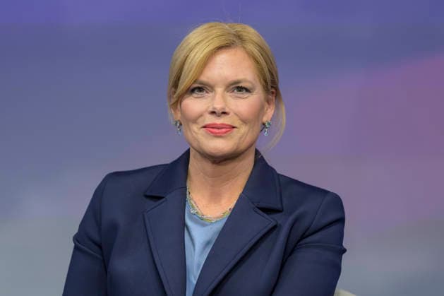 v.l.: Julia Klöckner, CDU (Bundestagspräsidentin), GER, Berlin, Studio, zu Gast bei Maischberger, politische Talkshow, TV, Format, mit Moderatorin Sandra Maischberger, Das Erste, aus Adlershof Am Studio 20, 19. Mai 2026, Copyright: HMBxMedia UwexKoch