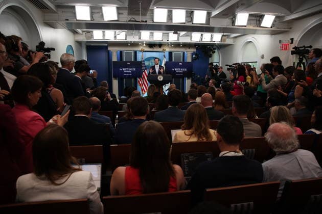 DC: White House Press Briefing with Vice President JD Vance United States Vice President JD Vance holds a press briefing in the James S Brady Press Briefing Room of the White House in Washington, DC, USA, on May 19, 2026. Credit: CNP AdMedia Washington District of Columbia United States of America EDITORIAL USE ONLY  Copyright: xx CNPx xAdMediax admphotostwo990874
