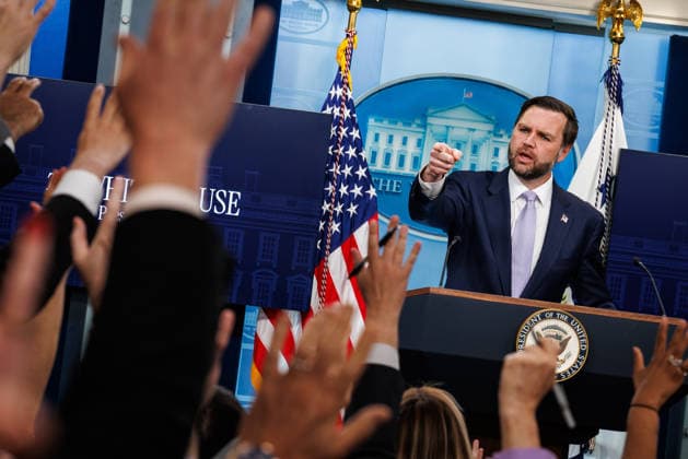 DC: White House Press Briefing with Vice President JD Vance United States Vice President JD Vance holds a press briefing in the James S Brady Press Briefing Room of the White House in Washington, DC, USA, on May 19, 2026. Credit: CNP AdMedia Washington District of Columbia United States of America EDITORIAL USE ONLY  Copyright: xx CNPx xAdMediax admphotostwo990860