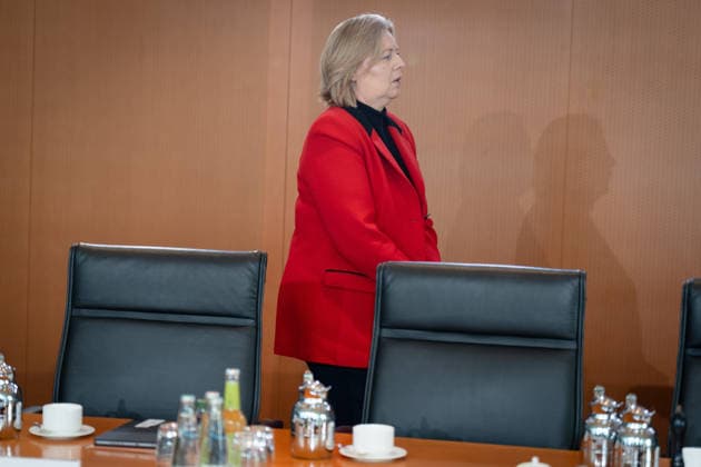 Kabinettsitzung, Bundesregierung, Auftakt Auftakt, Kabinettsitzung, Bundesregierung, Bärbel Bas, Bundesministerin, Arbeit, Soziales Berlin Berlin GER