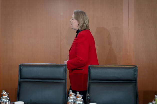 Kabinettsitzung, Bundesregierung, Auftakt Auftakt, Kabinettsitzung, Bundesregierung, Bärbel Bas, Bundesministerin, Arbeit, Soziales Berlin Berlin GER