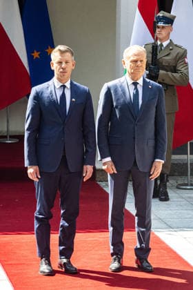 May 20, 2026, Warsaw, Poland: New Hungarian Prime Minister, Peter Magyar and Polish Prime Minister, Donald Tusk seen during their meeting at the Polish Prime Minister s residence. On the morning of Wednesday, the 20th of May, on his first foreign visit, the new Prime Minister of Hungary, Peter Magyar, meets with Polish Prime Minister Donald Tusk. The visit symbolically marks the opening of a new phase in Budapest s relations with Europe. During the meeting the Prime Ministers discuss Magyar s victory in the recent Hungarian elections, the Polish-Hungarian relationship, and the issue of Zbigniew Ziobra and Marcin Romanowski - two Polish politicians evading prosecution in Poland by hiding in Hungary. After the meeting, Peter Magyar meets with - ZUMAs197 20260520_aaa_s197_253 Copyright: xNeilxMiltonx