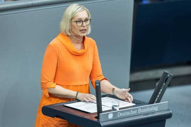 80. Sitzung des Deutschen Bundestages am 21.05.2026 im Plenarsaal des Reichstagsgebäudes in Berlin Christiane Schenderlein ( Staatsministerin beim Bundeskanzler )
