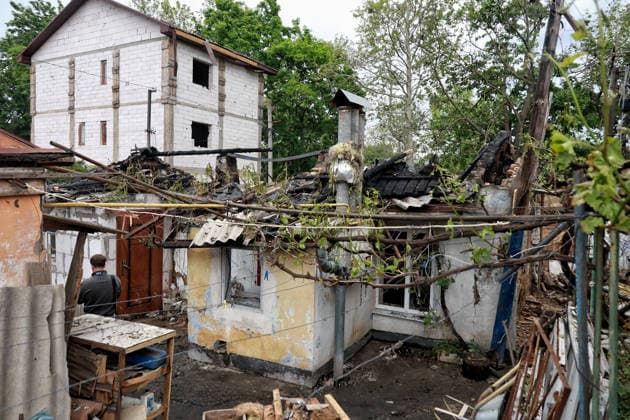 RECORD DATE NOT STATED Russian Drone Attack on Odesa Leaves People Injured A private residential house destroyed as a result of a Russian drone attack is seen in Odesa, Ukraine, on May 20, 2026. During the night of May 20, the city came under a massive attack by Russian strike drones. The attack caused destruction of residential buildings, fires at commercial facilities, and damage to critical infrastructure. One civilian was injured Photo by Nina Liashonok Ukrinform ABACAPRESS.COM Odesa Ukraine  Copyright: xLyashonokxNina Ukrinform ABACAx