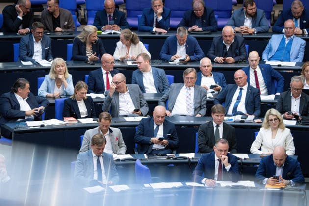 News Bilder des Tages Deutscher Bundestag, 80. Plenarsitzung AfD Fraktion im Bundestag unter anderem mit Tino Chrupalla (AfD) und Markus Frohnmaier (AfD) im Plenum bei der 80. Sitzung des Deutschen Bundestag in Berlin, 21.05.2026 Berlin Berlin Deutschland
