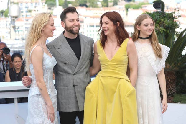 Entertainment Bilder des Tages Maika Monroe, Zachary Wigon, Ruth Wilson und Evie Templeton beim Photocall zum Kinofilm Victorian Psycho auf dem Festival de Cannes 2026 79. Internationale Filmfestspiele von Cannes am Palais des Festivals. Cannes, 21.05.2026