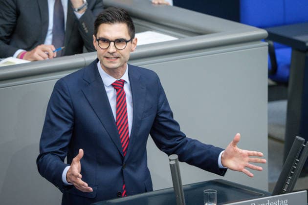 Sachsen-Anhalt, Sepp Müller will neuer CDU-Landeschef werden - Archivbilder Deutscher Bundestag, 80. Plenarsitzung Sepp Mueller (CDU) im Portrait bei seiner Rede zum Tagesordnungspunkt EU-Gebaeuderichtlinie, Energieunabhängigkeit bei der 80. Sitzung des Deutschen Bundestag in Berlin, 21.05.2026 Berlin Berlin Deutschland