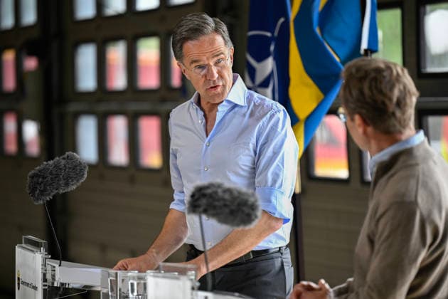 Mark Rutte, Secretary General of NATO, and Ulf Kristersson, Prime Minister of Sweden, hold a press conference during a visit to the Swedish Civil Defence and Resilience Agency in Revinge, Lund, in Sweden on May 21, 2026, as part of the NATO meeting in Helsingborg, Sweden, May 21 22 2026 REVINGE SWEDEN x50090x Copyright: xJohanxNilsson TTx NATO FOREIGN MINISTERS MEETING SWEDEN va8ugx7f70U