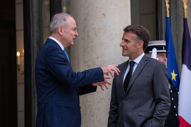 Meeting between France s President and Ireland s Prime Minister Aurelien Morissard MAXPPP MAXPPP Paris 21 05 2026 France s President Emmanuel Macron R welcomes Ireland s Prime Minister Micheal Martin ahead of their meeting at the Elysee Presidential Palace, in Paris on May 21, 2026 Aurelien Morissard MAXPPP Paris France  Copyright: xMAXPPPxAurelienxMorissard MAXPPPx MOR202605219576 MOR202605219576