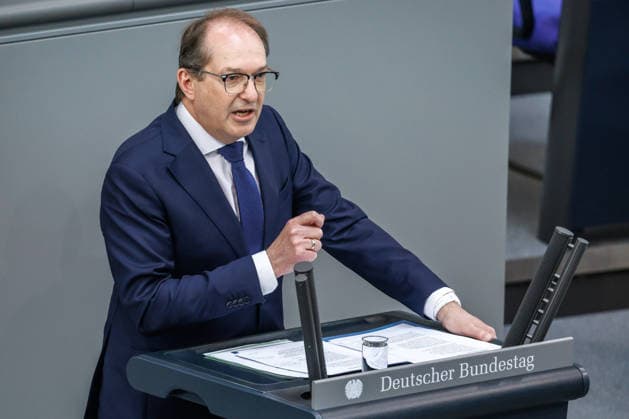 Bundestag Alexander Dobrindt (CSU), Bundesinnenminister im Deutschen Bundestag am 21.05.26 in Berlin. Berlin Berlin Deutschland Bundestag