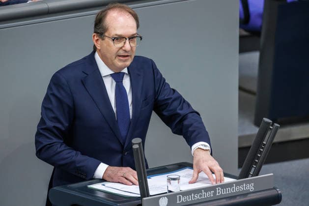 Bundestag Alexander Dobrindt (CSU), Bundesinnenminister im Deutschen Bundestag am 21.05.26 in Berlin. Berlin Berlin Deutschland Bundestag