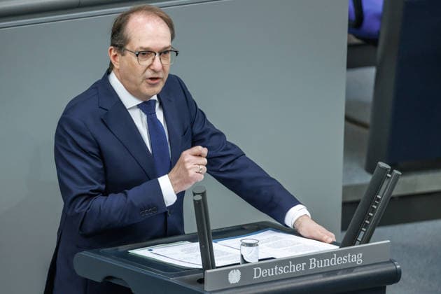 Bundestag Alexander Dobrindt (CSU), Bundesinnenminister im Deutschen Bundestag am 21.05.26 in Berlin. Berlin Berlin Deutschland Bundestag