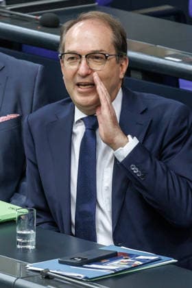 Bundestag Alexander Dobrindt (CSU), Bundesinnenminister im Deutschen Bundestag am 21.05.26 in Berlin. Berlin Berlin Deutschland Bundestag