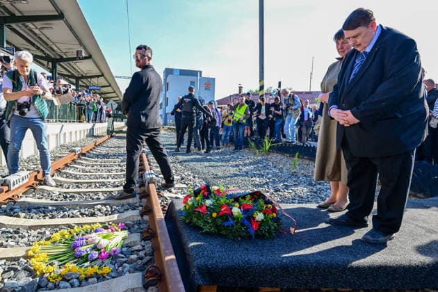 Memorial service for Holocaust held at site from which Jewish transports departed from Brno, kicking off Meeting Brno festival, attended by Sudeten German leader Bernd Posselt (pictured) in Brno, Czech Republic, May 21, 2026. (CTKxPhoto VaclavxSalek) CTKPhotoP2026052107908  CTKPhotoP2026052107908