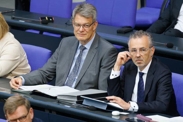 Bundestag Patrick Schnieder (CDU CSU) im Deutschen Bundestag am 21.05.26 in Berlin. Berlin Berlin Deutschland Bundestag