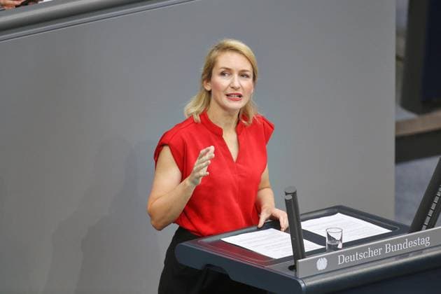News Bilder des Tages Berlin, Deutschland, 22.05.2026: Deutscher Bundestag: 81. Bundestagssitzung: Ines Schwerdtner, Linke Copyright: xdtsxNachrichtenagenturx dts_119889