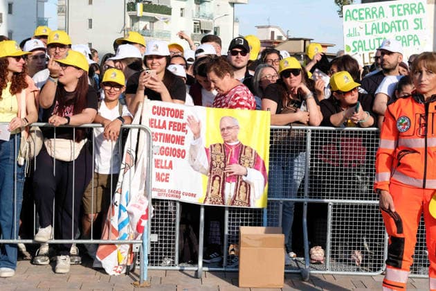May 23, 2026, Acerra, Campania, ITALIA: Pope Leo XIV during his pastoral visit on May 23, 2026, to the city of Acerra (NA) in Piazza Calipari Acerra ITALIA - ZUMAs236 20260523_aap_s236_002 Copyright: xFabioxSassox