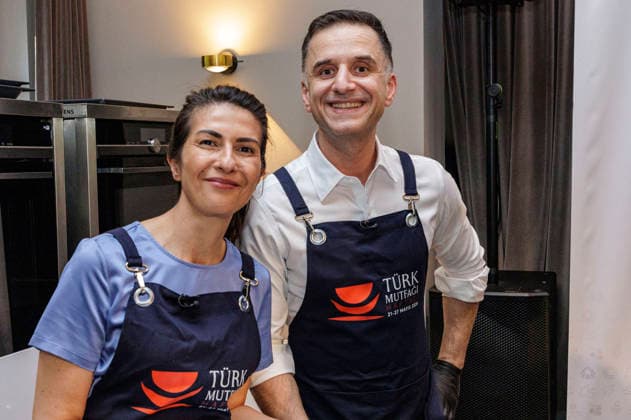Serap Güler und Özcan Cosar auf der Woche der türkischen Küche im Hotel Restaurant Diepeschrather Mühle von Nelson Müller. Bergisch Gladbach, 22.05.2026