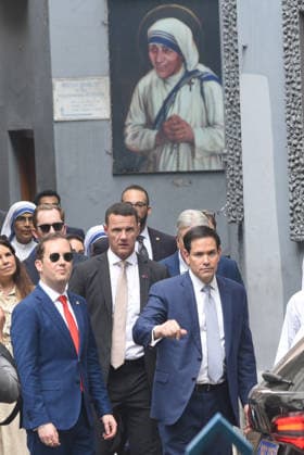 U.S. Secretary of State Marco Rubio Working Visit to Kolkata U.S. Secretary of State Marco Rubio after a meeting whit nuns at the Mother Teresa™s House, as part of his official visit to Kolkata. Marco Rubio s visit to India was to repair ties between the two nations. on May 23, 2026 in Kolkata, India. Kolkata West Bengal India Copyright: xDipaxChakrabortyx