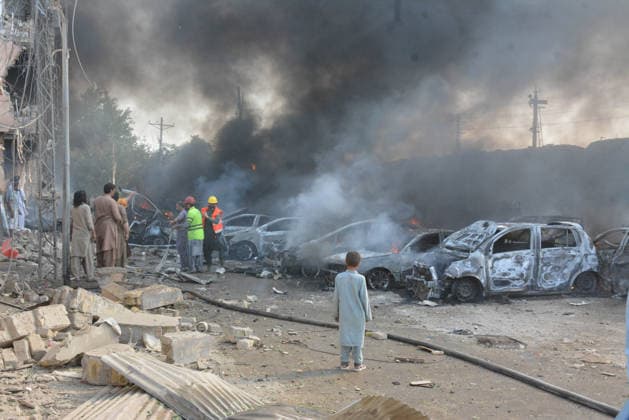Several injured in explosion targeting train in southwest Pakistan QUETTA,PAKISTAN - MAY 24: Pakistani forces and rescue workers are busy with relief work after an explosion injured several people near Chaman Phatak Quetta southwestern Balochistan, Pakistan on Sunday May 24, 2026. Mazhar Chandio Anadolu Quetta Pakistan. Editorial use only. Please get in touch for any other usage.  Copyright: x2026xAnadoluxMazharxChandiox