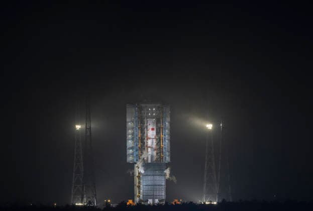 WENCHANG, CHINA - MAY 27: A Long March-7A carrier rocket carrying satellite is ready to blast off from Wenchang Spacecraft Launch Site on May 27, 2026 in Wenchang, Hainan Province of China. Launched at 00:16 (Beijing Time) aboard a Long March-7A carrier rocket, the satellite has successfully entered its planned orbit. The launch marks the 645th mission of the Long March series carrier rockets.  Copyright: xVCGx 111644298971