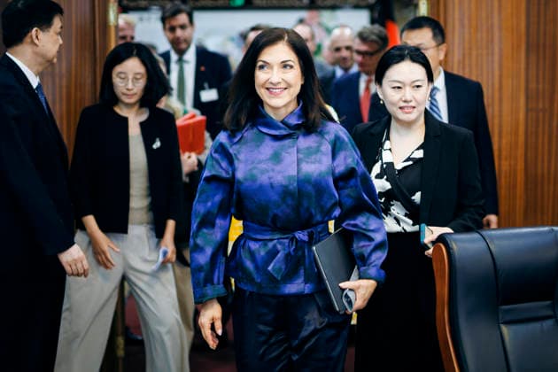 Katherina Reiche (CDU), Bundesministerin fuer Wirtschaft und Energie trifft den Vizeminister ZHOU Haibing zu einem Gespraech in Peking, 27.05.2026. Fotografiert im Auftrag des Bundesministerium fuer Wirtschaft und Energie (BMWE) Peking China Copyright: xFelixxZahn BMWEx