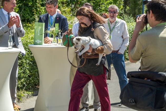 Eröffnung des neuen Themenbereichs Idefix Abenteuerland im Freizeitpark Belantis bei Leipzig. Der familienorientierte Erlebnisbereich rund um die bekannten Asterix-Figuren ist Teil der geplanten Weiterentwicklung des Parks zum zukünftigen Asterix-Park Deutschland. Eröffnung Idefix Abenteuerland