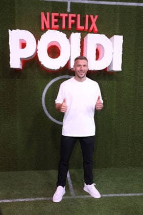 Entertainment Bilder des Tages #2 Lukas Podolski bei der Poldi Doku Netflix Serien Premiere am 27.05.2026 im Rheinenergiestadion in Koeln Lukas Podolski attends the premiere of the Poldi documentary series on Netflix on May 27, 2026 at Rheinenergiestadion in Cologne, Germany Poldi Netflix Serien Premiere in Koeln