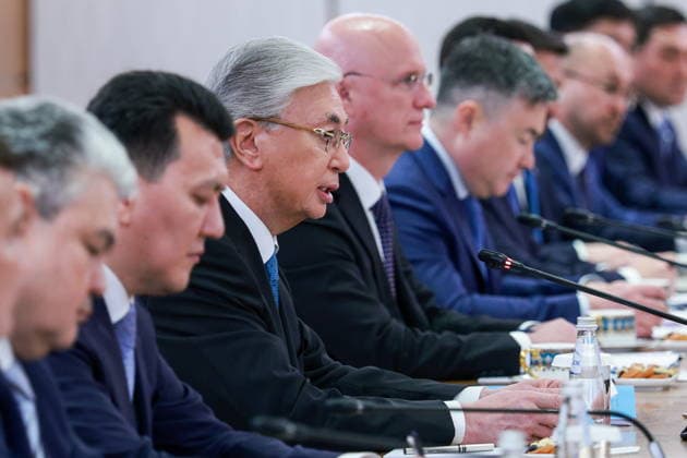KAZAKHSTAN, ASTANA - MAY 28, 2026: Kazakhstan s President Kassym-Jomart Tokayev (3rd L) is seen ahead of Kazakh-Russian talks attended by Russia s President Vladimir Putin at the Independence Palace Astana Kazakhstan  - ZUMAt113 20260528_zaa_t113_076 Copyright: xAlexanderxShcherbakx