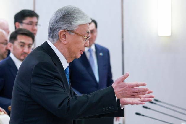 KAZAKHSTAN, ASTANA - MAY 28, 2026: Kazakhstan s President Kassym-Jomart Tokayev (front) is seen during Kazakh-Russian talks at the Independence Palace Astana Kazakhstan  - ZUMAt113 20260528_zaa_t113_075 Copyright: xAlexanderxShcherbakx