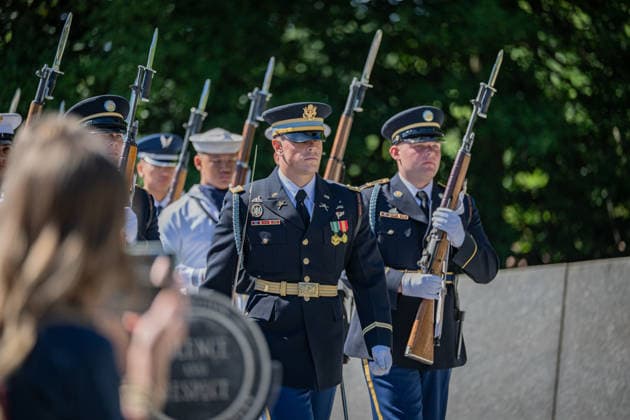 May 29, 2026, Arlington, Virginia, United States: A ceremonial wreath is laid at the gravesite of President JOHN F. KENNEDY during a wreath-laying ceremony marking what would have been his 109th birthday at Arlington National Cemetery. Arlington United States  - ZUMAk206 20260529_znp_k206_001 Copyright: xMattxKaminskyx