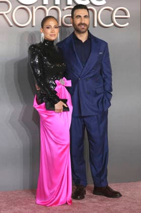 Jennifer Lopez und Brett Goldstein bei der Premiere des Netflix-Films Office Romance im BFI Southbank. London, 03.06.2026