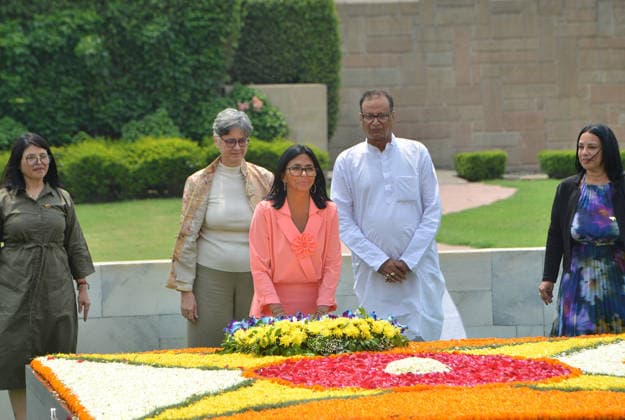 Venezuela’s Acting President Delcy Rodriguez in New Delhi NEW DELHI, INDIA - JUNE 04: Acting President of Venezuela Delcy Rodriguez (C) pays tribute at the memorial of Mahatma Gandhi at Rajghat in New Delhi, India, on June 04, 2026. Rodriguez is visiting India to attend events related to bilateral cooperation and international affairs. Imtiyaz Khan Anadolu New Delhi India. Editorial use only. Please get in touch for any other usage.  Copyright: x2026xAnadoluxImtiyazxKhanx