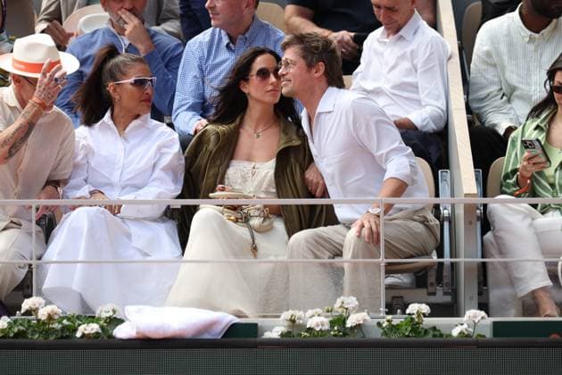 ROLAND GARROS PHOTOPQR LE PARISIEN Le Parisien Arnaud Journois PARIS 06 06 2026 Paris Stade Roland Garros, le 6 juin 2026 Tennis Internationaux de France de Roland Garros Simple Dames Court Philippe Chatrier finale Maja Chwalinska vs Mirra Andreeva Photo Le Parisien Arnaud Journois Brad Pitt et Ines de Ramon Roland Garros French Open tennis tournament, in Paris, France, on June 6, 2026 PARIS France  Copyright: xPHOTOPQR LExPARISIEN MAXPPPxLexParisienx xArnaudxJournoisx 20260606LPA9529 20260606LPA9529