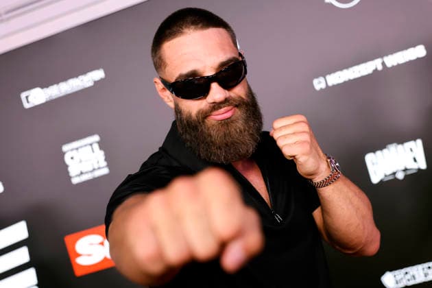 Reality-Star Aleks Petrovic bei Fame Fighting International, dem großen Promi-Boxen von BILD und Eugen Lopez - erstmalig in Kooperation mit Misfits Boxing und dem britischen Medienpartner The Sun - in der Leverkusener Ostermann Arena. Leverkusen, 06.06.2026 NRW Deutschland Copyright: xChristophxHardtx