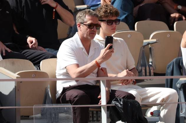 ROLAND GARROS PHOTOPQR LE PARISIEN Le Parisien Arnaud Journois PARIS 07 06 2026 Paris Stade Roland Garros, June 7, 2026 Tennis Internationaux de France de Roland Garros Mens singles Court Philippe Chatrier final Alexander Zverev vs Flavio Cobolli Guillaume Canet and his son, Marcel Photo Le Parisien Arnaud Journois PARIS France  Copyright: xPHOTOPQR LExPARISIEN MAXPPPxLexParisienx xArnaudxJournoisx 20260607LPA2132 20260607LPA2132