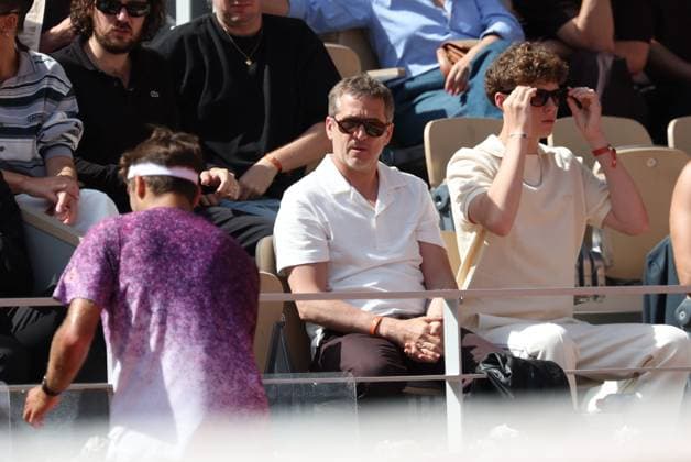 ROLAND GARROS PHOTOPQR LE PARISIEN Le Parisien Arnaud Journois PARIS 07 06 2026 Paris Stade Roland Garros, June 7, 2026 Tennis Internationaux de France de Roland Garros Mens singles Court Philippe Chatrier final Alexander Zverev vs Flavio Cobolli Guillaume Canet and his son, Marcel Photo Le Parisien Arnaud Journois PARIS France  Copyright: xPHOTOPQR LExPARISIEN MAXPPPxLexParisienx xArnaudxJournoisx 20260607LPA2133 20260607LPA2133