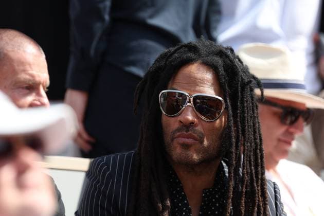 ROLAND GARROS PHOTOPQR LE PARISIEN Le Parisien Arnaud Journois PARIS 07 06 2026 Paris Stade Roland Garros, June 7, 2026 Tennis Internationaux de France de Roland Garros Mens singles Court Philippe Chatrier final Alexander Zverev vs Flavio Cobolli Lenny Kravitz Photo Le Parisien Arnaud Journois PARIS France  Copyright: xPHOTOPQR LExPARISIEN MAXPPPxLexParisienx xArnaudxJournoisx 20260607LPA2141 20260607LPA2141