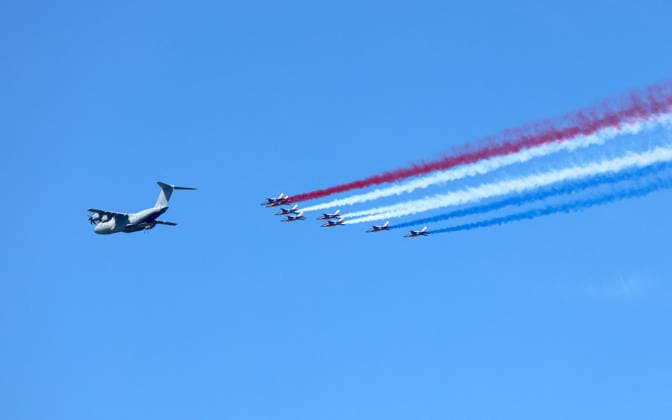 Patrouille De France flies in New York French Air and Space Force Patrouille de France flies over the hudson river and the Statue of Liberty to celebrate the 250th anniversary of American independence and honor the Franco-American friendship in New York, NY on June 9, 2026. Photo by Charles Guerin ABACAPRESS.COM New York NY  Copyright: xGuerinxCharles ABACAx