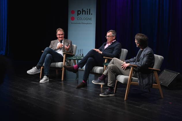 Philosophiefest phil. Cologne in Köln Journalist Jürgen Wiebicke, l-r, Historiker Andreas Rödder und Extremismusforscher Armin Pfahl-Traughber spricht auf der Phil.Cologne, ein internationales Fest für Philosophie, über das Thema Gefährliche Ideen - über die Klassiker der Neuen Rechten und die Grenzen des Konservatismus