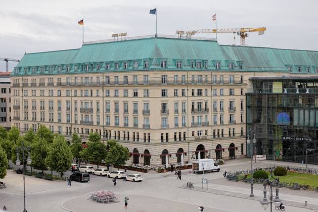 Deutschland, Berlin, Unter den Linden , Hotel Adlon Kempinski Berlin