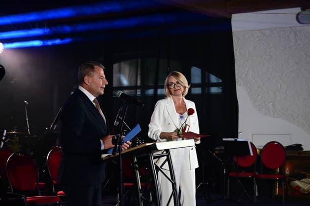 Dorota Barczyk und Gäste bei der Jubiläumsgala und Konzert im Schloss Leopoldshain Lagow anlässlich des 80-jährige Bestehen der künstlerischen Bildung in Zgorzelec, das 60-jährige Bestehen der staatlichen Musikschule des ersten Grades und das 40-jährige Jubiläum der staatlichen Musikschule des zweiten Grades der Staatliche Schule für Musik I und II st. im. Feliks Nowowiejski in Zgorzelec. Zgorzelec, Lagow, 10.06.2026 Copyright: xMatthiasxWehnertx