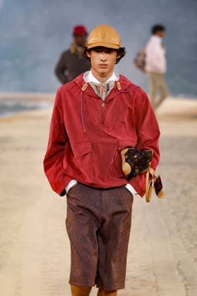 Louis Vuitton Mens Ready-to-Wear Spring Summer 2027 Fashion Show during Paris Fashion Week at the Cité Internationale Universitaire de Paris, France, on June 23, 2026 Bestimage Runway during the Louis Vuitton Men’s Spring Summer 2027 fashion show as part of Paris Fashion Week on June 23, 2026 in Paris, France Paris, France,detected_source_language Copyright: xAgencex xBestimagexAgencex xBestimagex