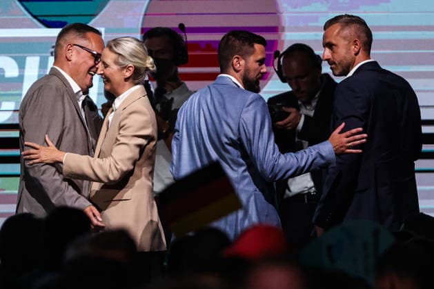 v.l. Martin Reichardt (AfD, Sachsen-Anhalt), Alice Elisabeth Weidel (AfD), Tobias Rausch (AfD,Sachsen-Anhalt), Ulrich Siegmund (AfD, Sachsen-Anhalt) - Wahlkampfauftaktveranstaltung der AfD Sachsen-Anhalt in der Messe Magdeburg am Sonnabend, den 18. Juli 2026 in Magdeburg.