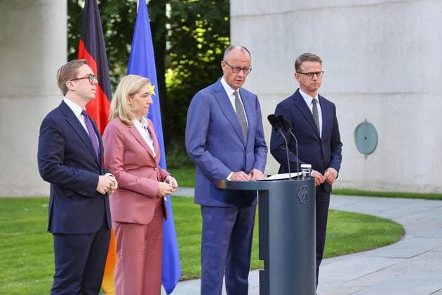 Berlin, Deutschland, 24.07.2026: Bundeskanzleramt: Vorstellung Kabinettsumbildung: L-R: Philipp Amthor, Nina Warken, Bundeskanzler Friedrich Merz und Carsten Linnemann, alle CDU Copyright: xdtsxNachrichtenagenturx dts_128371