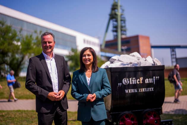 Katherina Reiche (CDU), Bundesministerin fuer Wirtschaft und Energie, besucht die K+S Minerals and Agriculture GmbH Werk Zielitz. Zielitz, 30.07.2026. Fotografiert im Auftrag des Bundesministeriums fuer Wirtschaft und Energie Zielitz Deutschland Copyright: xDominikxButzmannx