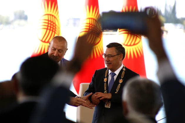 Ilham Aliyev - Kyrgyz President Sadyr Japarov meeting in Kyrgyzstan CHOLPON-ATA, KYRGYZSTAN - JULY 31: Azerbaijani President Ilham Aliyev presents the Heydar Aliyev Order, Azerbaijan s highest state decoration, to Kyrgyz President Sadyr Japarov during a ceremony at the Ruh Ordo Chingiz Aitmatov Cultural Center on the shores of Lake Issyk-Kul, on July 31, 2026 in Cholpon-Ata, Kyrgyzstan. Nazir Aliyev Tayfur Anadolu Cholpon-ata Kyrgyzstan. Editorial use only. Please get in touch for any other usage.  Copyright: x2026xAnadoluxNazirxAliyevxTayfurx