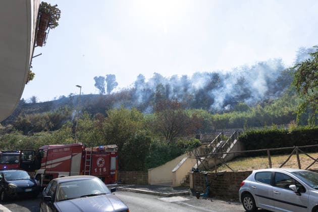 IPA87137230 - Rome: Fire Breaks Out on Monte Ciocci in Rome  Copyright: xMatteoxNardonex xx 87137230
