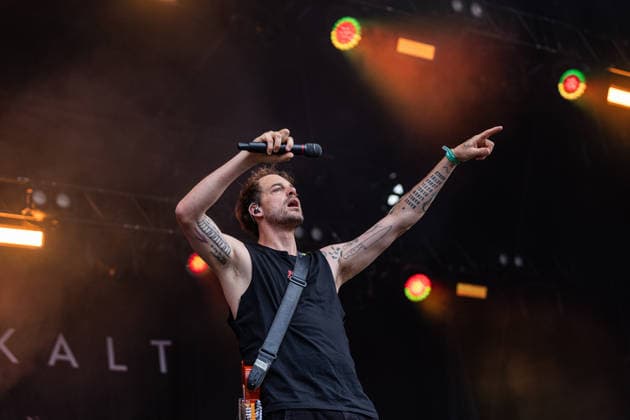 Green Juice Festival Bonn, 31.7.2026 Heisskalt beim Green Juice 2026 -- Das Green Juice Festival in Bonn feiert 2026 seinen 18. Geburtstag. Vom kleinen Privatkonzert hat es sich inzwischen zu einer festen Größe im Bonner Veranstaltungskalender gemausert. Das Festival findet an zwei Tagen im Park von Bonn-Beuel-Vilich statt. Es gibt eine große Bühne, den 1Live-Sektor-Bus und eine Newcomer-Stage. Bonn Park Neu-Vilich NRW Deutschland Copyright: xSebastianxDerixx